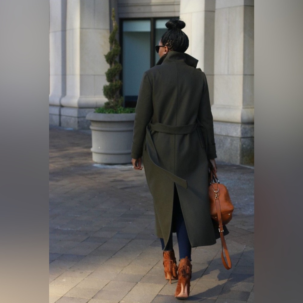 100% Wool Trench Coat - Olive Green Gorgeous Vintage